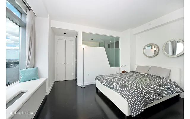Rented by Douglas Elliman | media 34