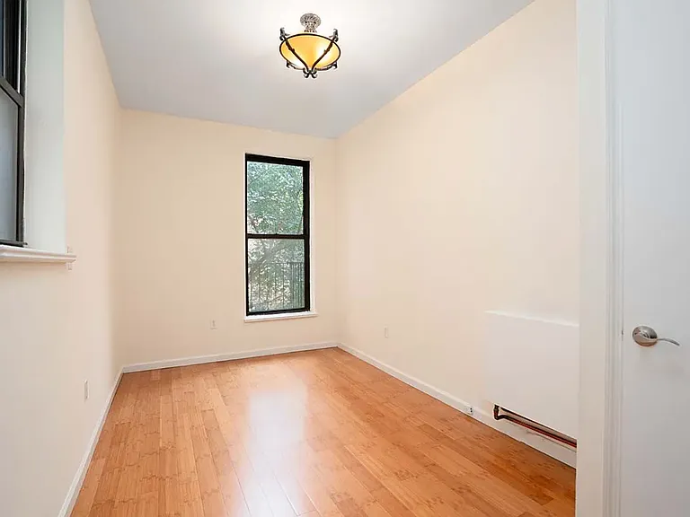 312 W 101st St #6 — Photo 4