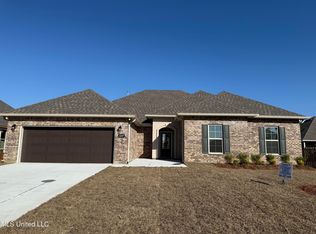 14337 Swan Ridge Cir, Gulfport, MS 39503