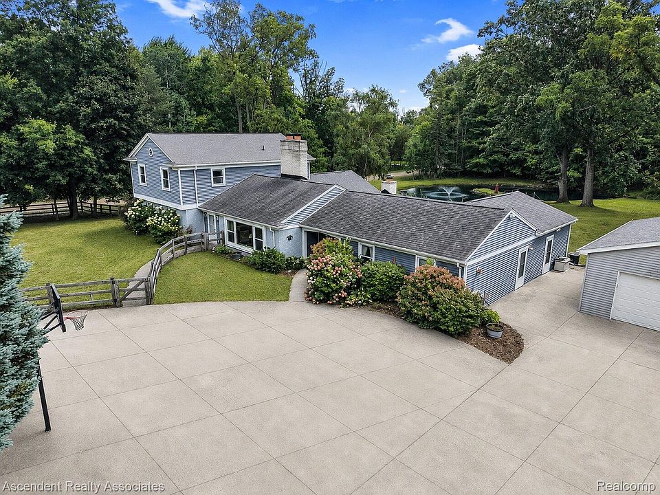 6157 Blue Beech Ct, photo 3