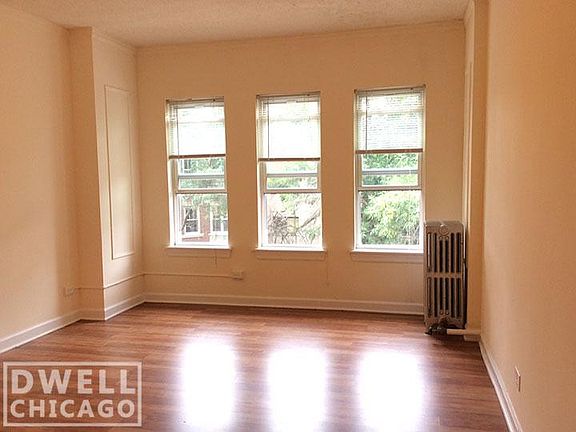 2nd image of 5400 N Kenmore Ave #1BR