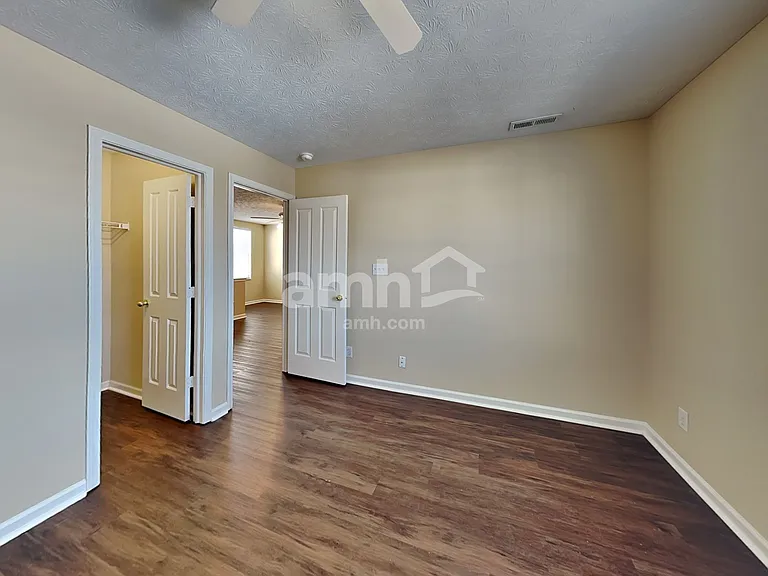 11408 Loudon Ln — Photo 19