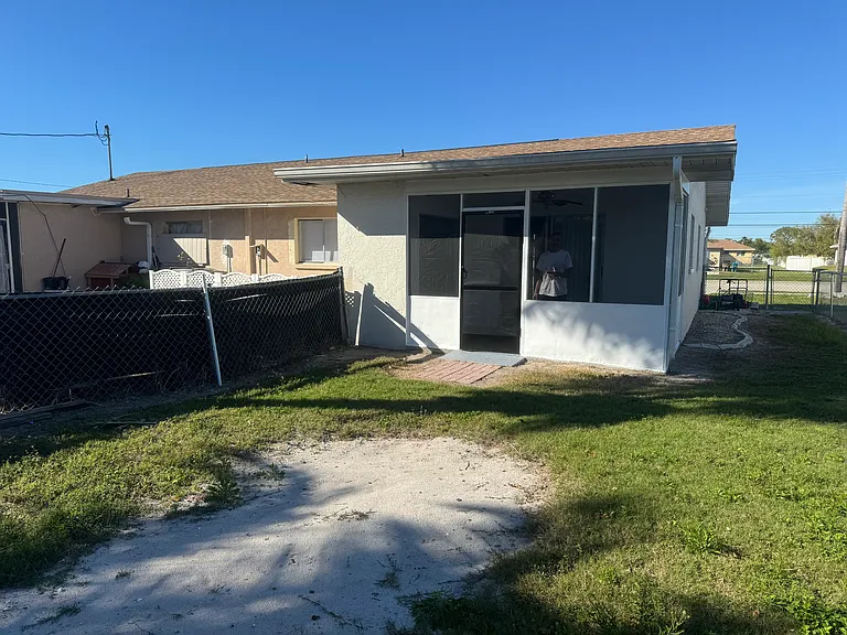 516 Hancock Bridge Pkwy — Photo 13