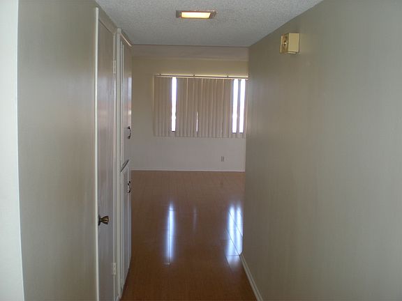 2nd image of 822 S Leland St APT 7