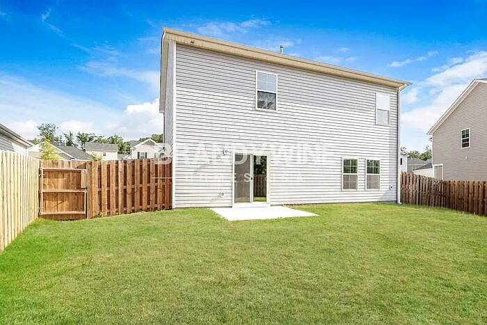 693 Patmore Dr — Photo 35