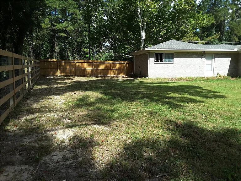 18521 Railroad Ave — Photo 29