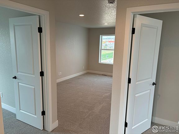 5th image of 3052 Donatello St