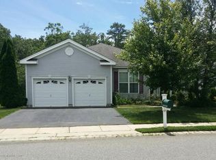 406 Golf View Dr, Little Egg Harbor, NJ 08087