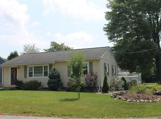 1 Halsey Pl, Glens Falls, NY 12801