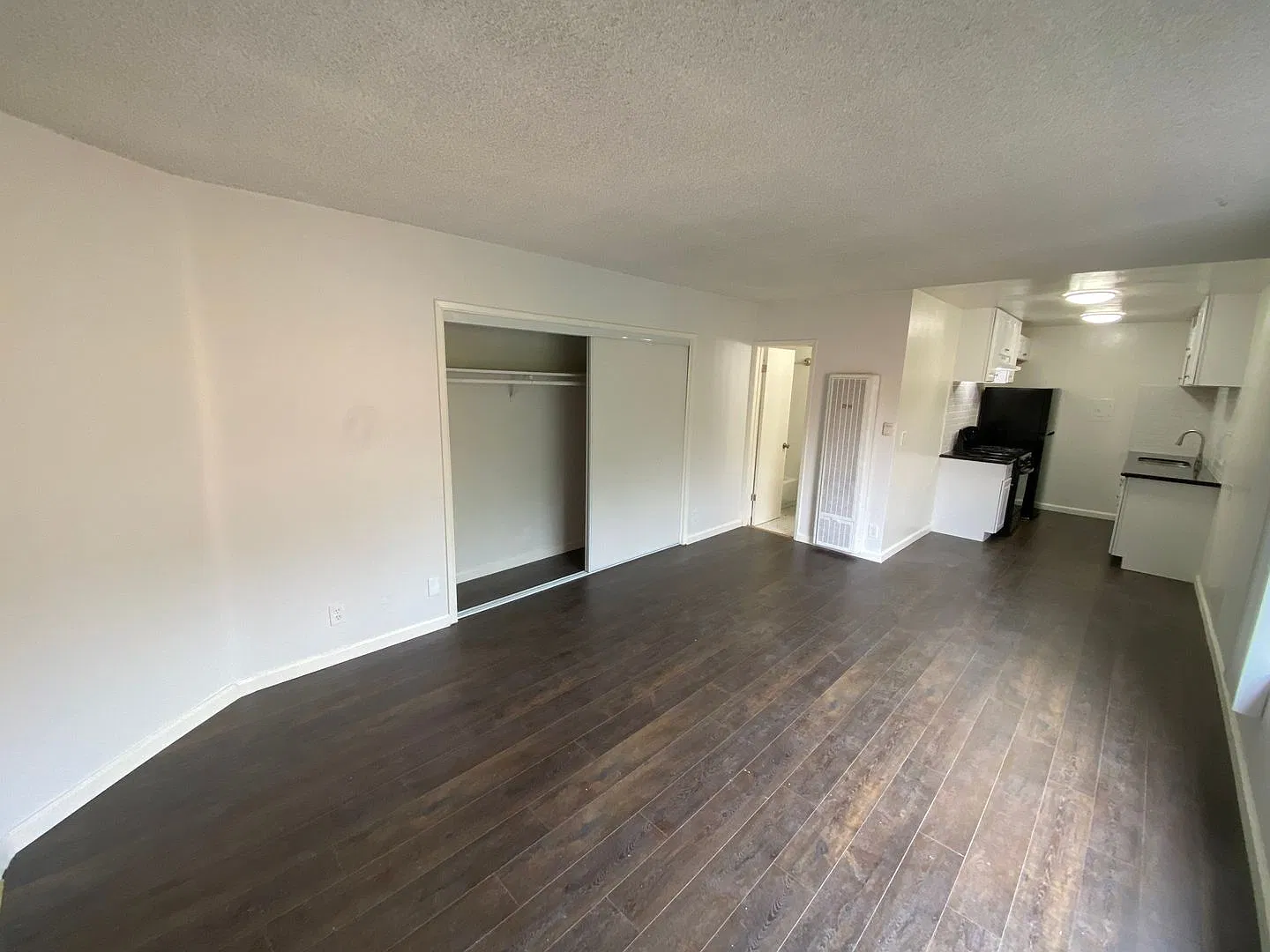 3362 Keystone Ave. — Photo 2