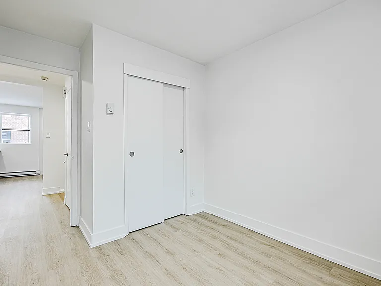 100 Liberty St N #10B — Photo 23