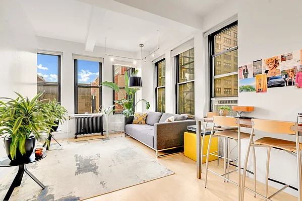 Rented by Compass | media 14