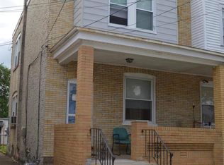 2535 W 7th St, Chester, PA 19013