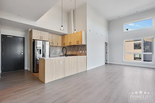 14858 60th Ave #302 Photo 1