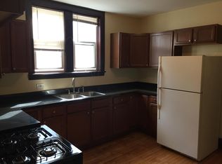 2402 Clarence Ave APT 3, Berwyn, IL