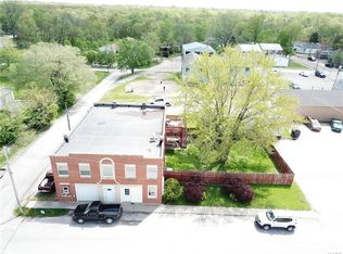 119 N Main Cross St, Bowling Green, MO 63334