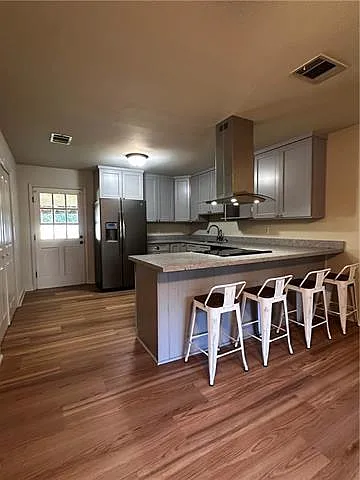 2 bed, 1.0 bath, 1005 sqft, $1,500 — Photo 4