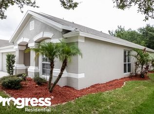 11427 Misty Isle Ln, Riverview, FL 33579
