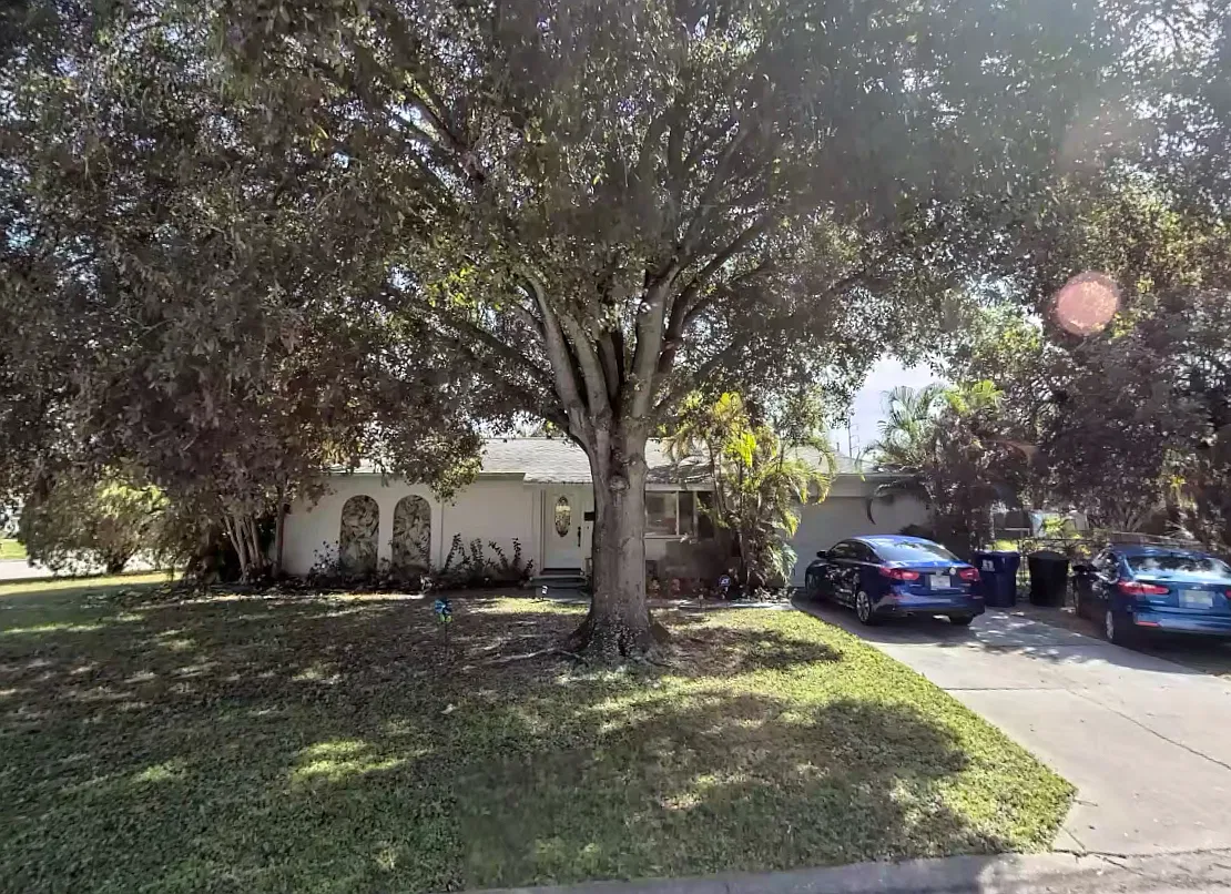 2 bed, 900 sqft, $2,000 — Photo 1