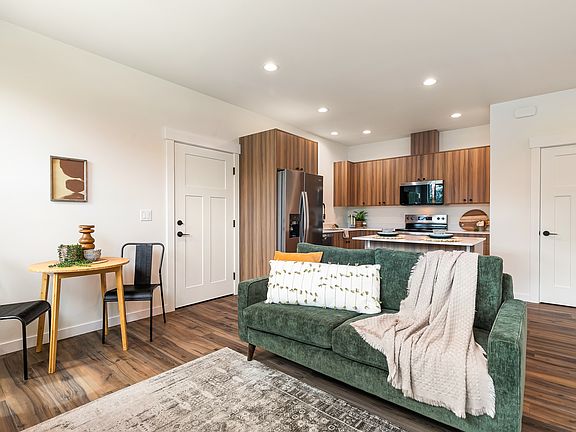 Skyline Divide Great Room