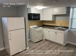 1208 Main St APT 1, Coventry, RI 02816