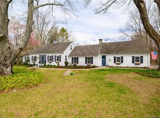 11 Long Meadow Hill Rd, Brookfield, CT 06804