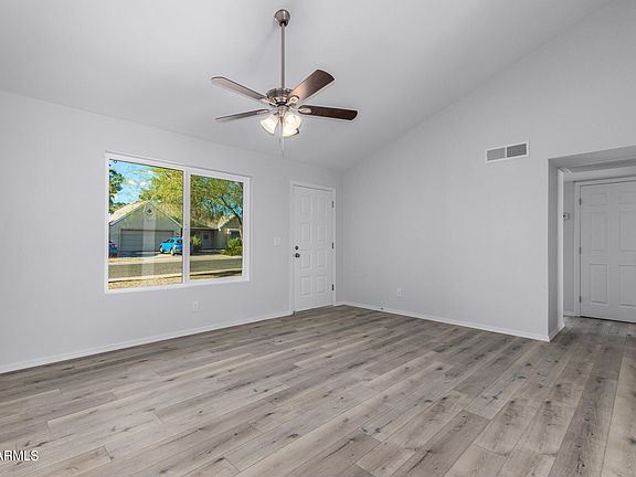 2nd image of 937 E ORAIBI Drive