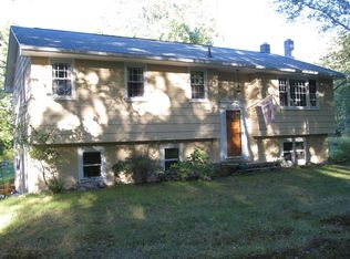 311 Rockville Rd, Voluntown, CT 06384