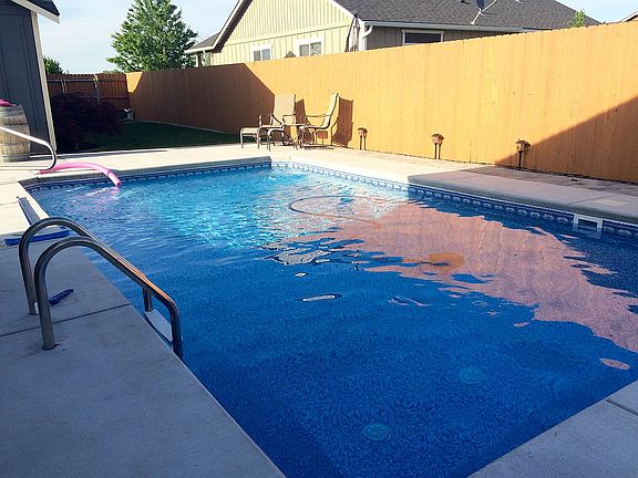14 x 25 Vinyl Pool