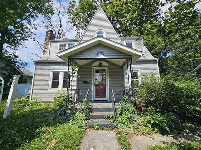 1st image of 1107 S Maple St
