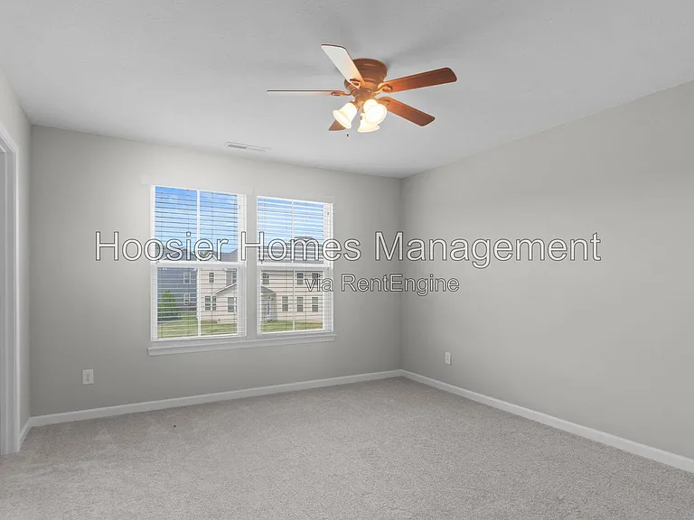 4550 Avedon Way — Photo 18