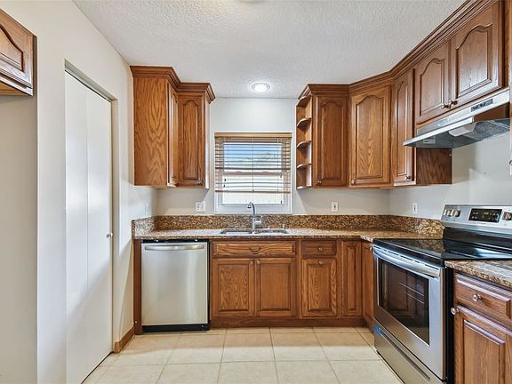5th image of 916R Wilmerling Ave