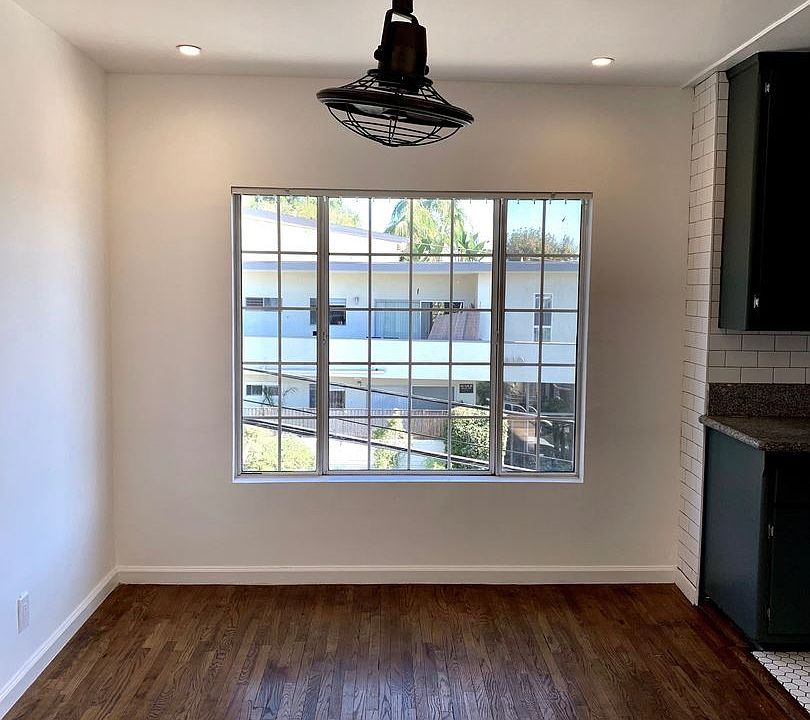 1st image of 3409 Club Dr APT 6