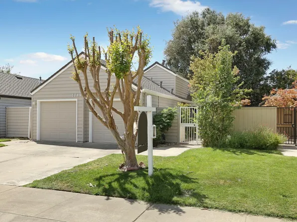 1749 Cape Cod Cir, Lodi, CA 95242