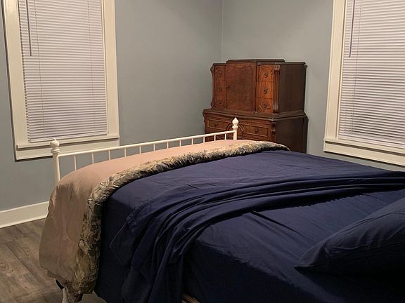 4th image of 12 Catherine Dr