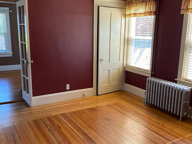 14 Waverly St #1 — Photo 10