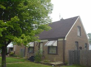907 175th St, Hammond, IN 46324