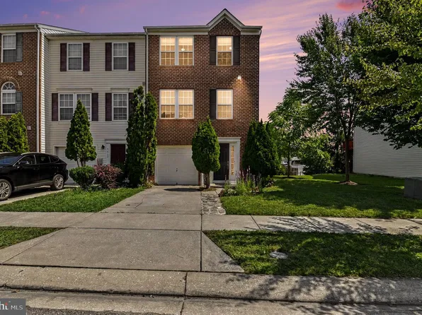 9864 Decatur Rd, Middle River, MD 21220