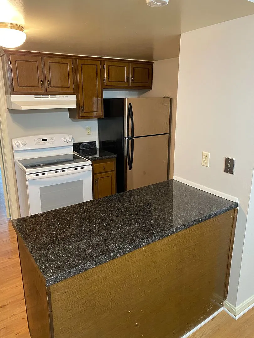 3 Bedroom Condo in Stonewall Manor- North West Henrico — Photo 4