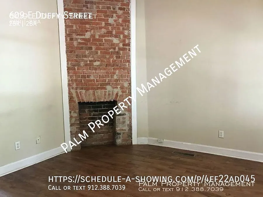 Two bed, Two bath Historic Townhome for Rent- W/D in Unit and decorative fireplaces in a great lo... — Photo 3