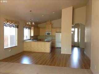 3rd image of 6913 NE 104th Way