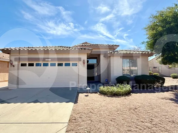 4527 E Sycamore Ct, Gilbert, AZ 85298