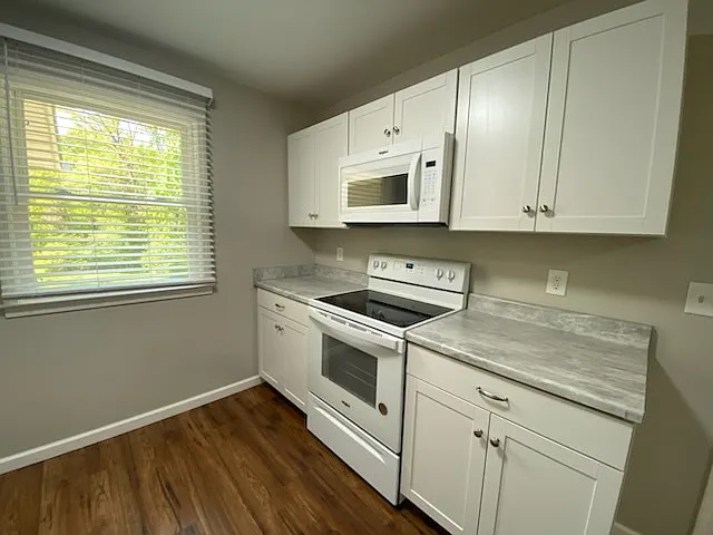 117 Cedardale Ln — Photo 13