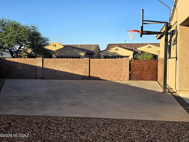 7291 N Basie Ct — Photo 46