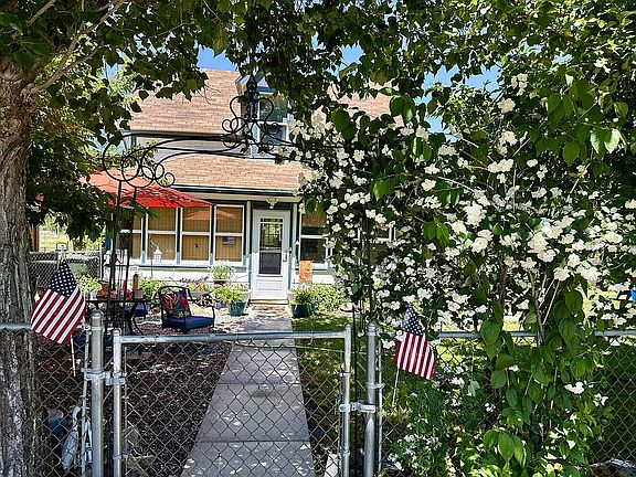Entrance to fenced yard