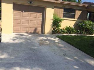 20001 NE 14th Ct, Miami, FL 33179