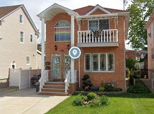 151-24 17th Rd #2, Whitestone, NY 11357