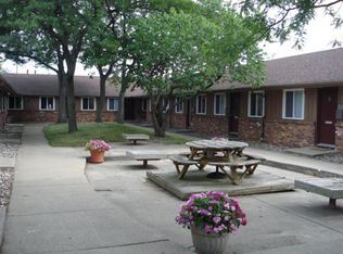 1955 S Reynolds Rd APT 12B, Toledo, OH 43614