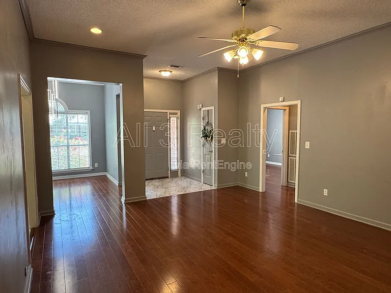 6272 Deerwood Dr — Photo 8