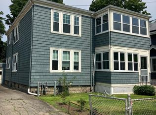 135 Fayerweather St #2, Cambridge, MA 02138